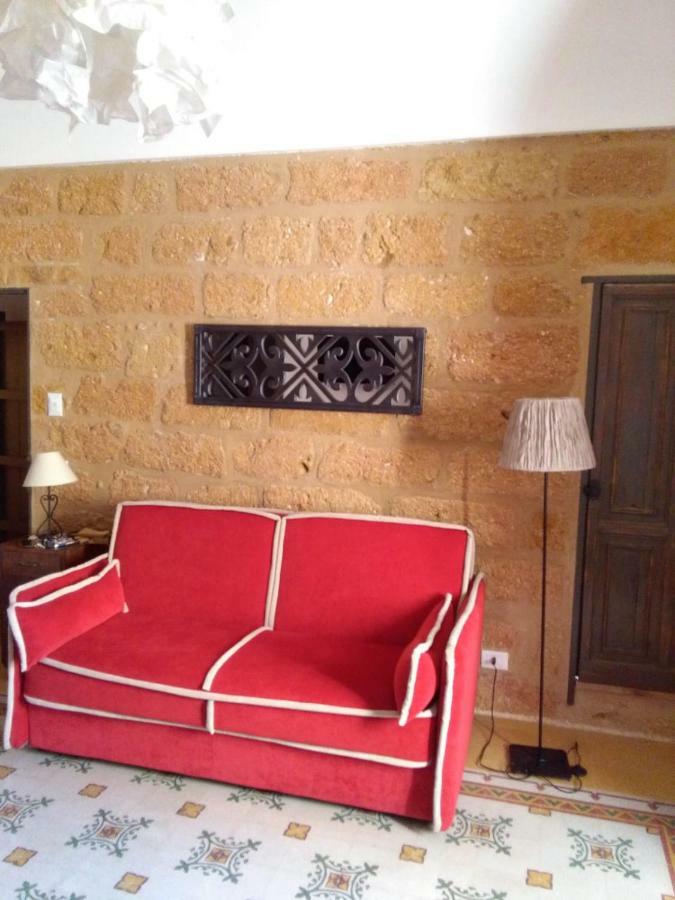 Al-Zabut Bed & Breakfast Sambuca di Sicilia Ngoại thất bức ảnh